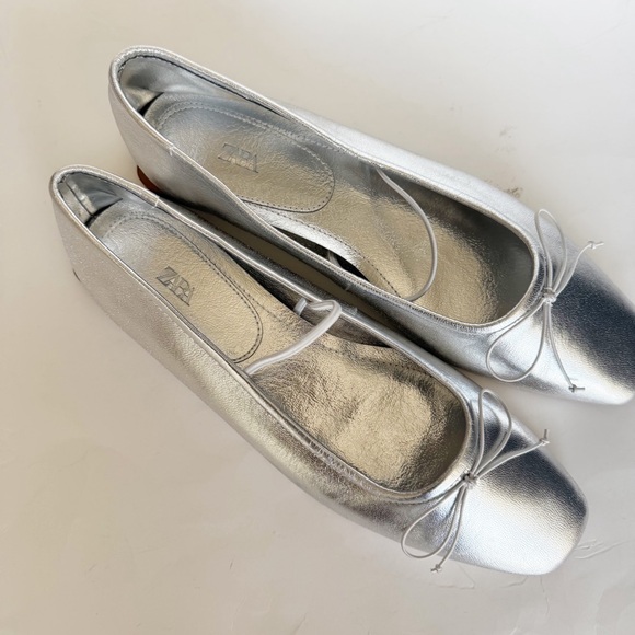 Zara Silver Metallic Square Toe Ballet Flats Balletcore Size 40 - Picture 2 of 5
